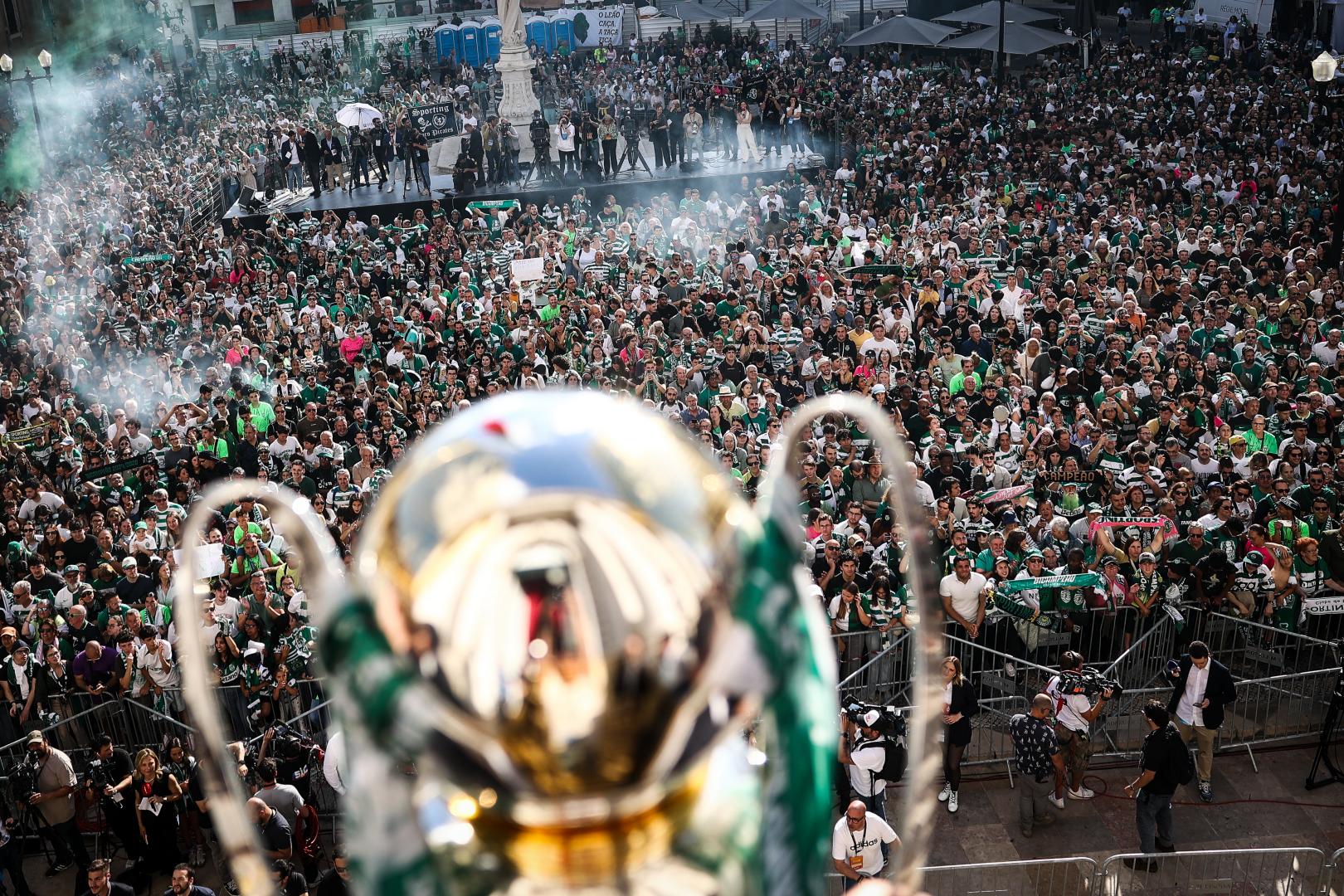 You are currently viewing Sporting Bicampeão: Orgulho Eterno, Glória Verde e Branca!